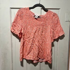 Urban Romantics Crop Top Flowy Stretchy Peach Coral Medium Lightweight